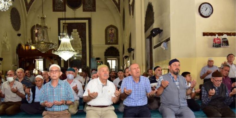 ŞEHİTLERİMİZİN RUHUNA İTHAFEN MEVLİD-İ ŞERİF OKUNDU