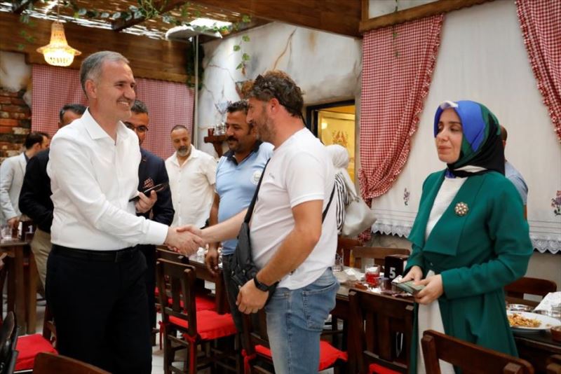 İnegöl Belediyesi’nde Personelin Doğum Günü Kutlandı