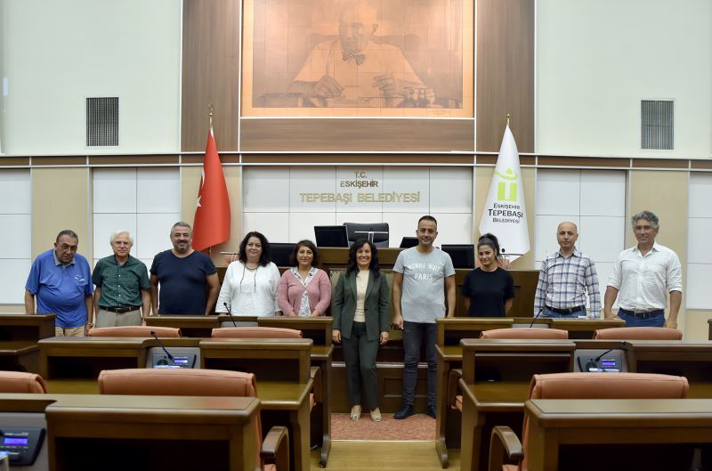 BELEDİYE YÖNETİCİLERİNE DUYGULARA DUYARLI OLMA EĞİTİMİ