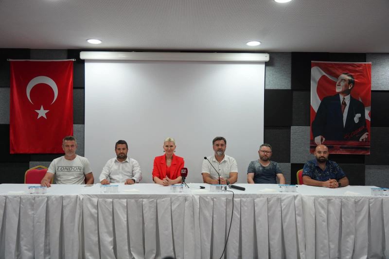 BELEDİYE BAŞKAN V. MELEK MIZRAK SUBAŞI:     ‘’HER ZAMAN SPORCUNUN DA KULÜBÜMÜZÜN DE YANINDAYIZ’’