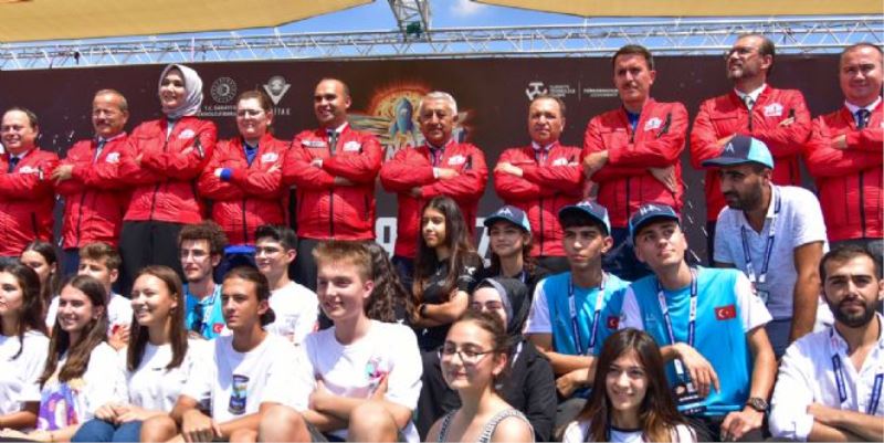 GÖKYÜZÜNÜN YILMAZ GÖZCÜLERİNİ ÜRETEN TEKNOFEST AFYONKARAHİSAR´DA