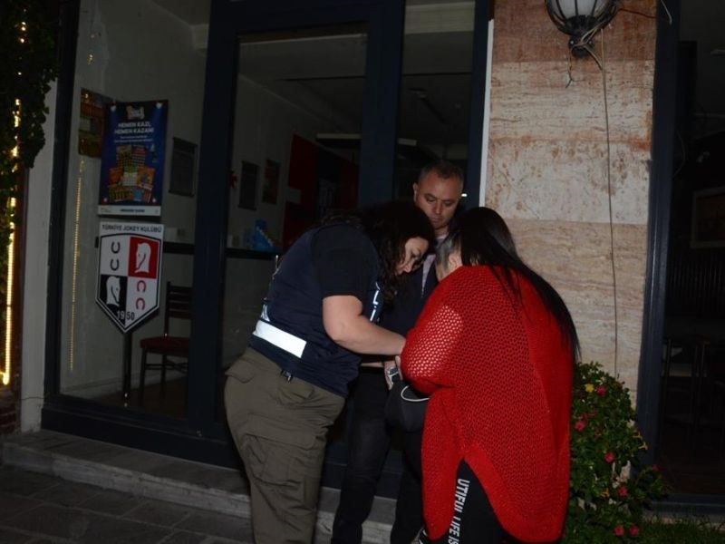 Halkı Rahatsız Eden Şahıslara Ve Dilencilere Yönelik Uygulama Yapıldı