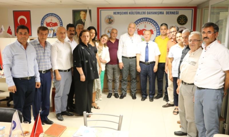 Başkanvekili Güzgülü Hemşehri Dernekleri İle Bir Araya Geldi