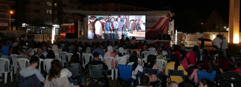 NOSTALJİ SİNEMASI KUŞAĞI İLGİ GÖRÜYOR