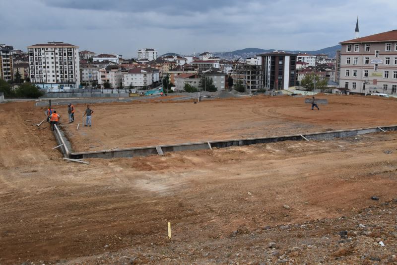 Dev parkın yapımına başlandı