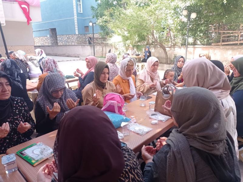 BAŞKAN HÜRRİYET ŞEHİDİMİZİN VEFATININ 2. YILINDA ACILI AİLEYİ YALNIZ BIRAKMADI
