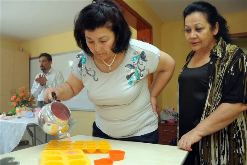 Yenimahalleli Kursiyerler Ders Başı Yaptı