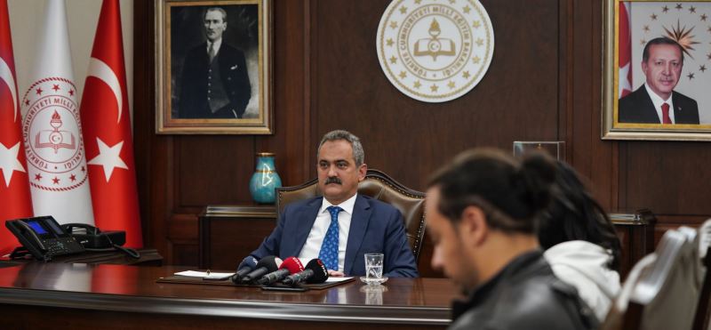 BAKAN ÖZER, NEW YORK