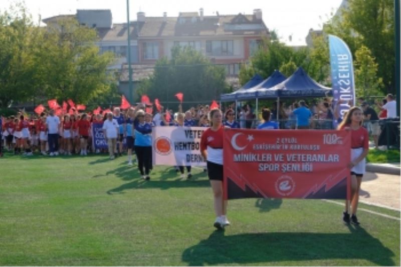 KURTULUŞUN 100. YILINDA AYNI COŞKU AYNI RUHLA