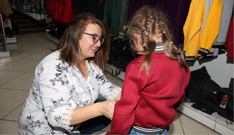 Çocukların İlk Okul Kıyafetleri Çankaya