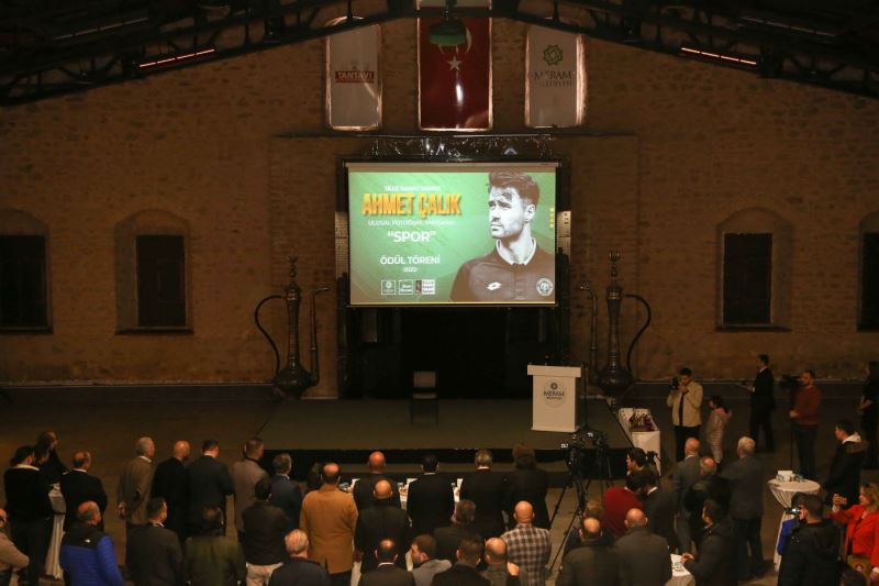 AHMET ÇALIK, MERAM’DA DÜZENLENEN FOTOĞRAF SERGİSİ İLE ANILDI