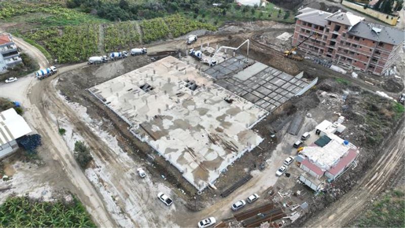 MAHMUTLAR KÜLTÜR VE ETÜT MERKEZİ HIZLA YÜKSELİYOR