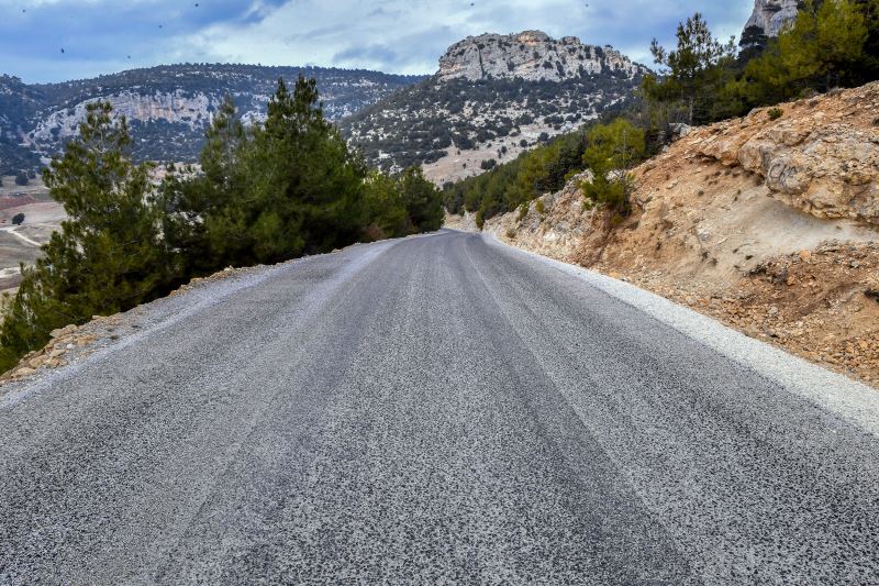 Mersin Büyükşehir, Erdemli’de 15 Kilometrelik Bağlantı Yolunu 4 Kilometreye Düşürdü
