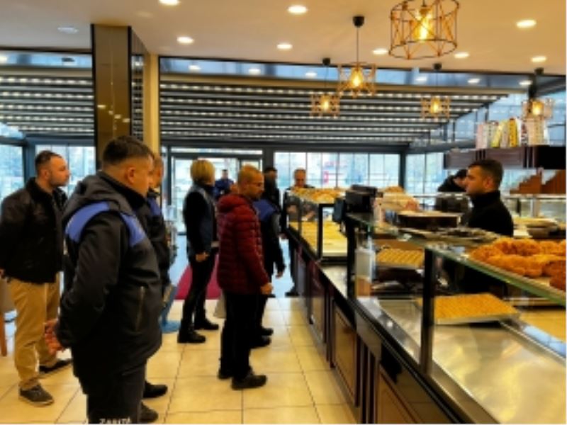 Tatlıcı denetimlerinde miadı geçmiş ürünlere el konuldu