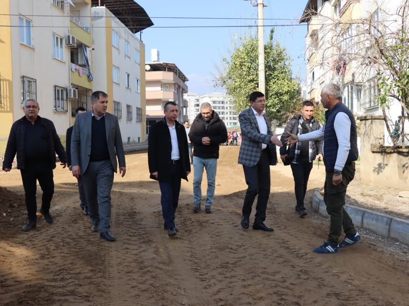 BAŞKAN ÖZCAN OLANAKLARI SEFERBER ETTİ   Nazilli Belediyesi su baskını sorununu çözmek için olanaklarını seferber etti