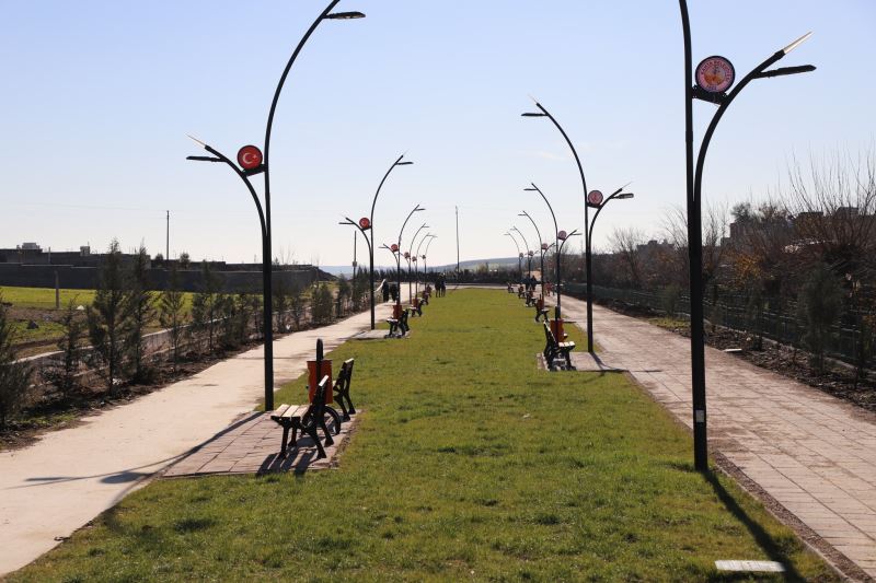 BAŞKAN TURANLI, “KANAL BOYU 2. ETAP PARKIMIZ BİTME AŞAMASINDA