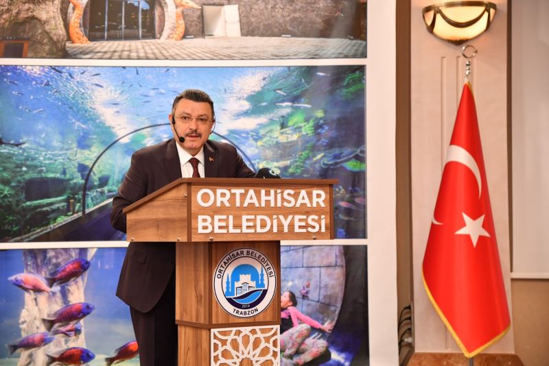 8 yıllık görev süresini değerlendirdi