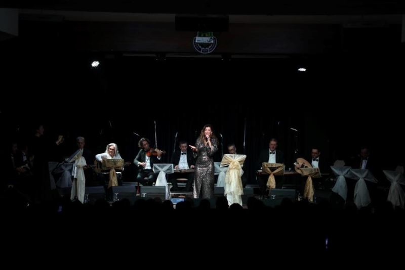 İnegöl Elif Güreşçi İle Türk Müziğine Doydu