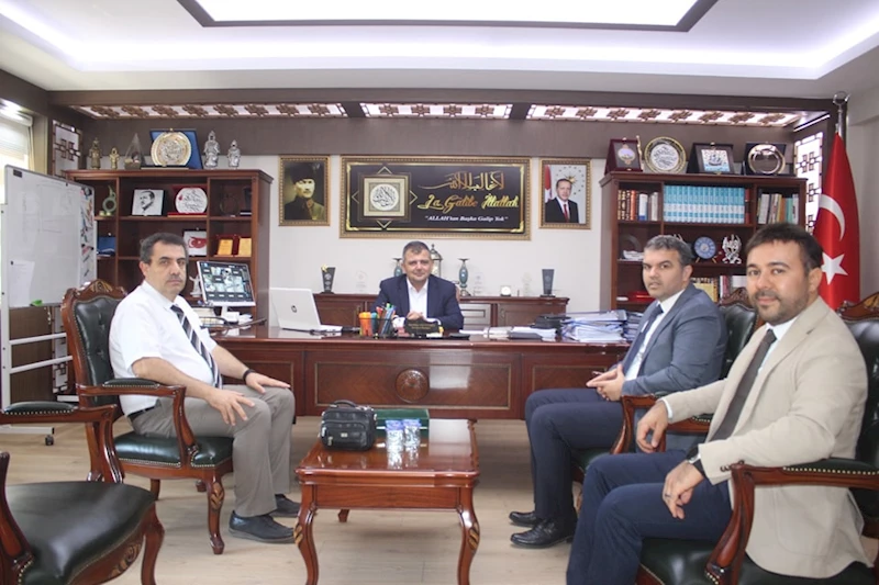 Emirdağ Meslek Yüksekokulu Müdüründen Belediye Başkanımız Serkan Koyuncu’ya Ziyaret