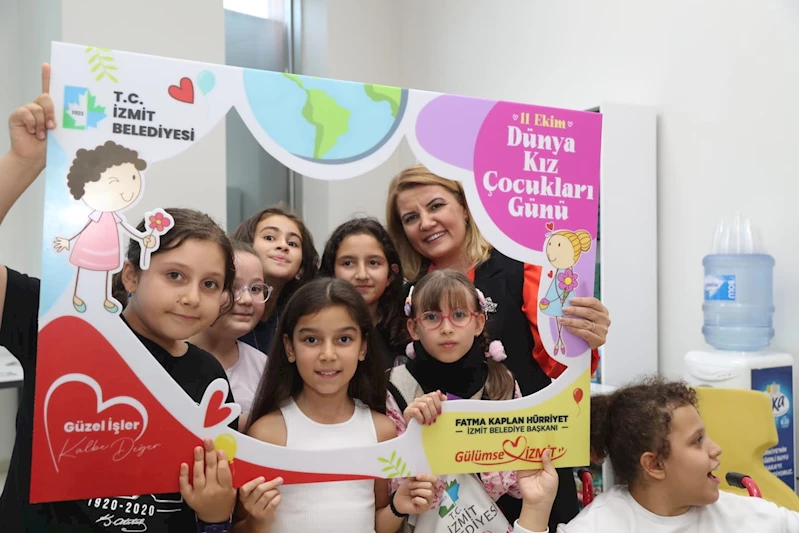 HÜRRİYET’TEN KIZ ÇOCUKLARINA: HAYALLERİNİZE ERİŞEBİLECEĞİNİZ BİR İZMİT HEDEFLİYORUZ