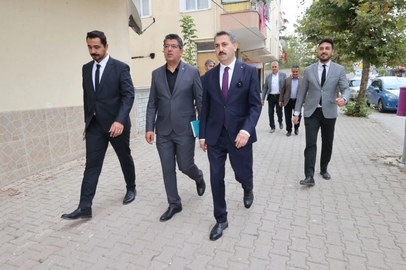 BAŞKAN EROĞLU: “MAHALLELERİMİZİN EKSİĞİNİ BIRAKMIYORUZ”