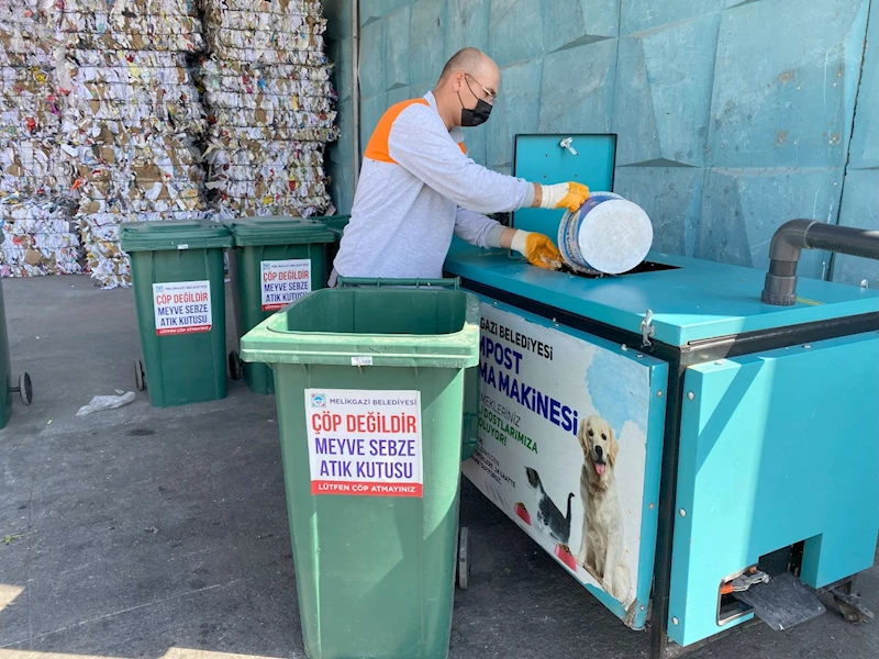 MELİKGAZİ, HEM İSRAFI ÖNLÜYOR, HEM DOĞAYA VE EKONOMİYE KATKI SAĞLIYOR