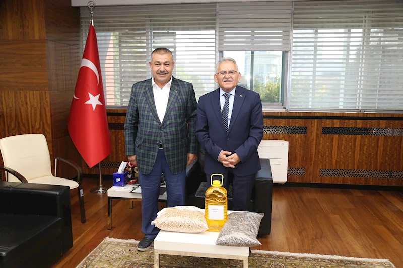 Çiftçi Dostu Başkan Büyükkılıç’ın Dağıttığı Tohumlar Ürünlerini Verdi