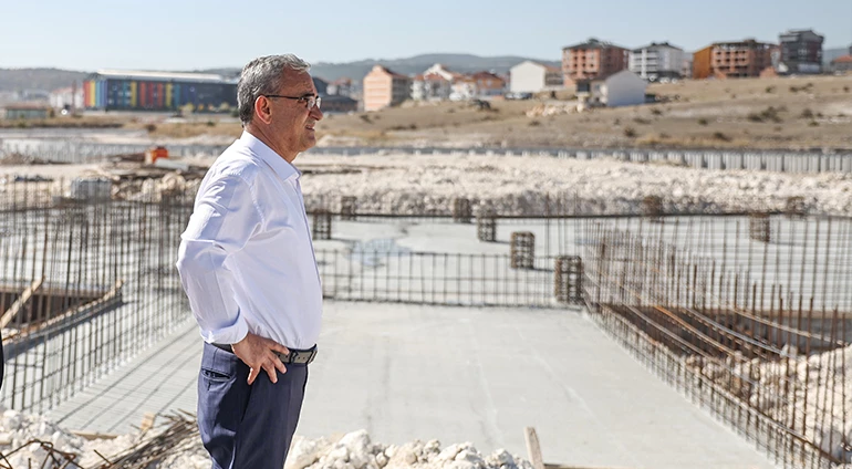 KANAL KÜTAHYA’DA BUNGALOV EVLERİN İNŞAATI BAŞLADI