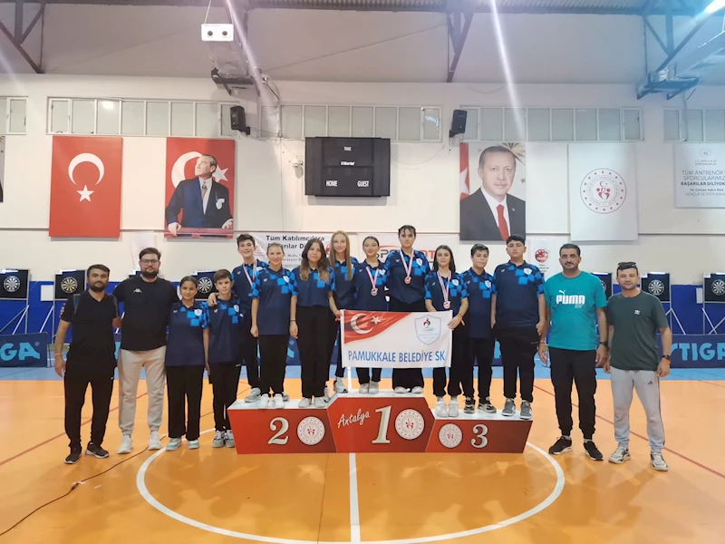 PAMUKKALELİ DARTÇILARDAN 13 MADALYA