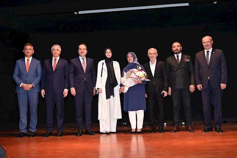 Sanatseverler Tezhip Sergisinde Buluştu