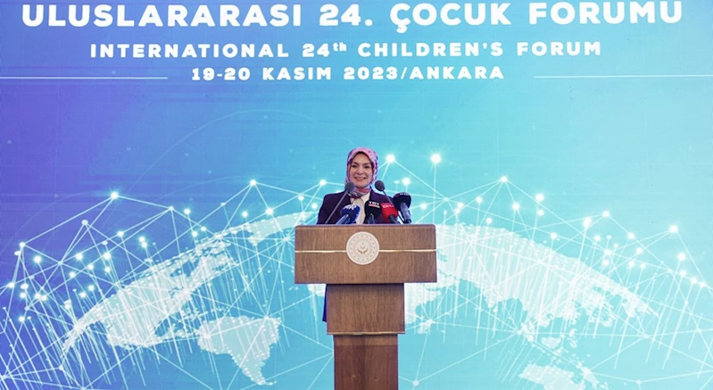 Bakanımız Mahinur Özdemir Göktaş,