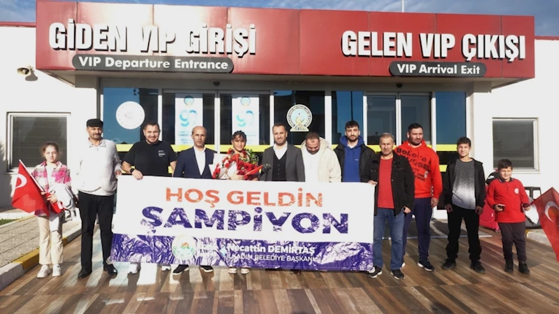 DEVRİM AYDIN ŞAMPİYONA’DA DÜNYA İKİNCİSİ OLDU