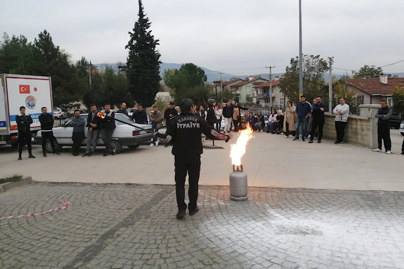 İl Sağlık Müdürlüğü Personellerine Yangın Söndürme ile İlgili Bilgilendirmeler Yapıldı