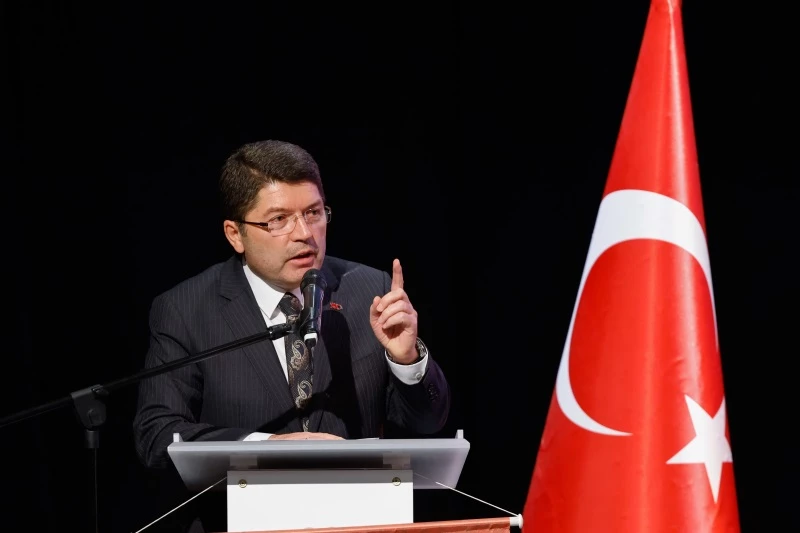 ADALET BAKANI YILMAZ TUNÇ,