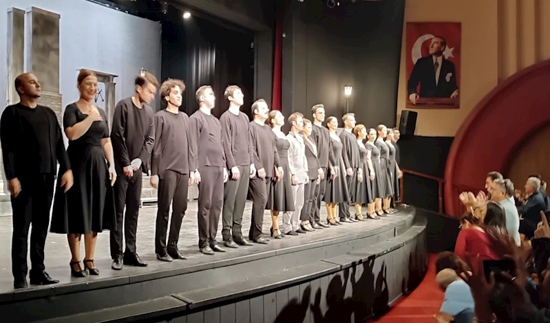 TEKİRDAĞ BÜYÜKŞEHİR BELEDİYESİ ŞEHİR TİYATROSU ADANA