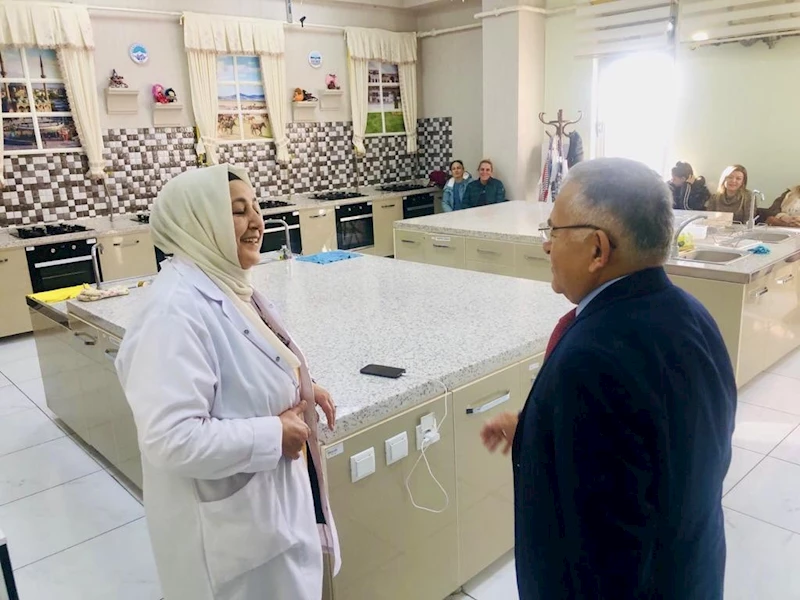 Başkan Büyükkılıç, KAYMEK Akademi