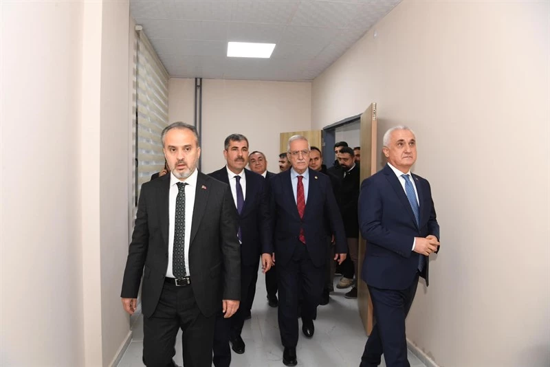 BURSA-MUŞ KARDEŞLİĞİ GENÇLİK VE EĞİTİM MERKEZİNE GÖRKEMLİ AÇILIŞ