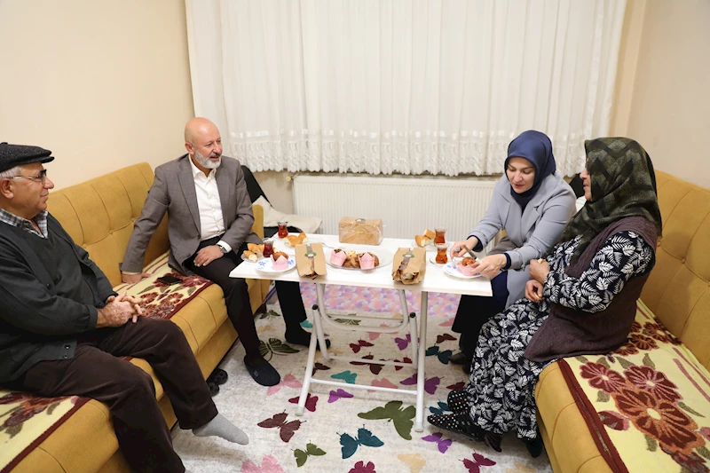 BAŞKAN ÇOLAKBAYRAKDAR, “TÜRKİYE’DE İLK OLAN UYGULAMALARLA MODEL OLDUK”