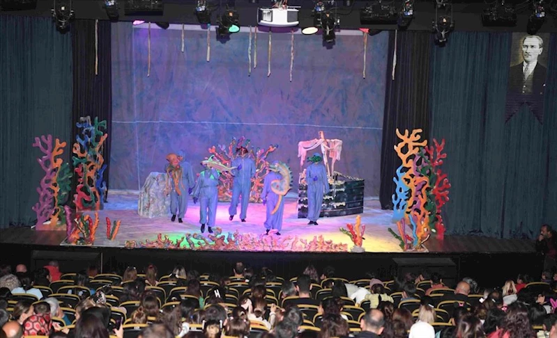 Haydi Antalya tiyatroya