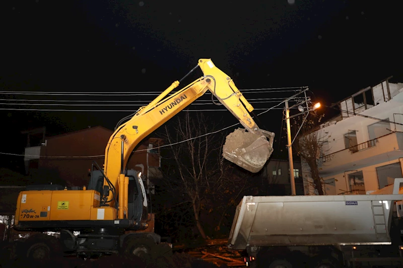 YARIM ASIRLIK SORUNUN ÇÖZÜLDÜĞÜ PAŞA’DA ÜST YAPI ÇALIŞMALARI BAŞLADI