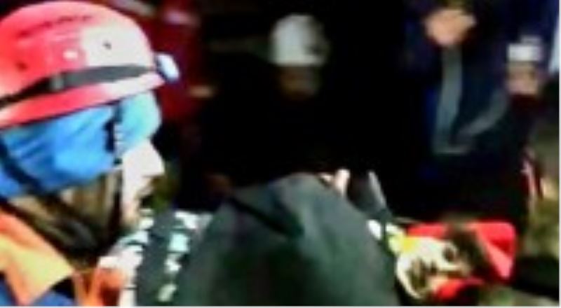 Deprem Bölgesinin 161. saatteki mucizesi; REEM