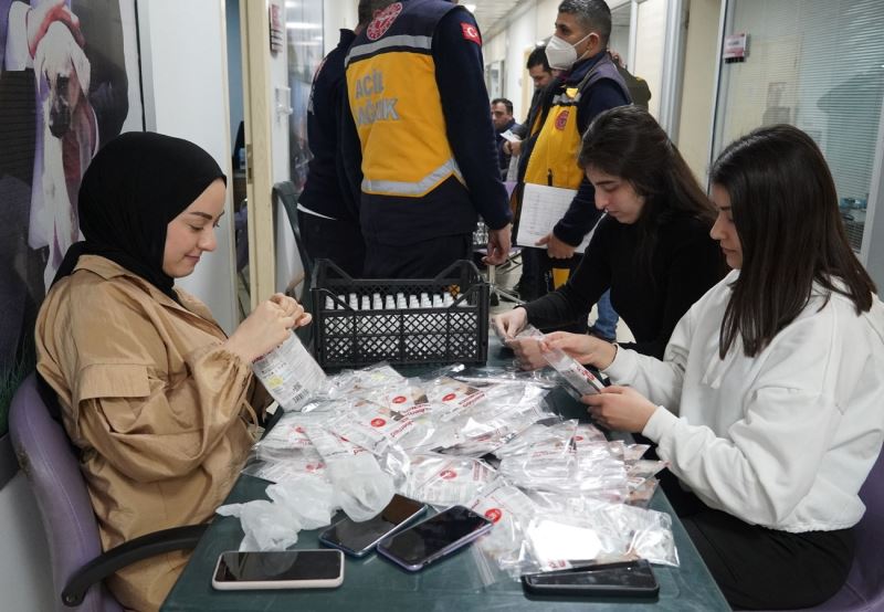 Keçiören Belediyesi deprem bölgesine hijyen kiti gönderdi