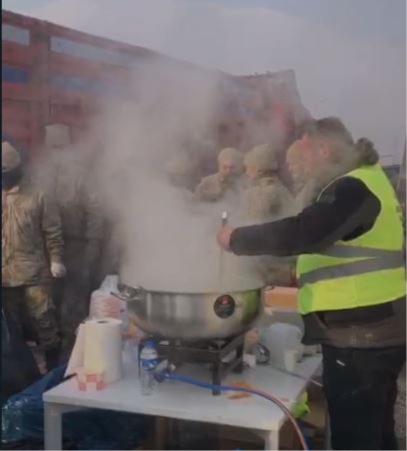 DEPREMZEDELERİN İÇİNİ ISITTILAR