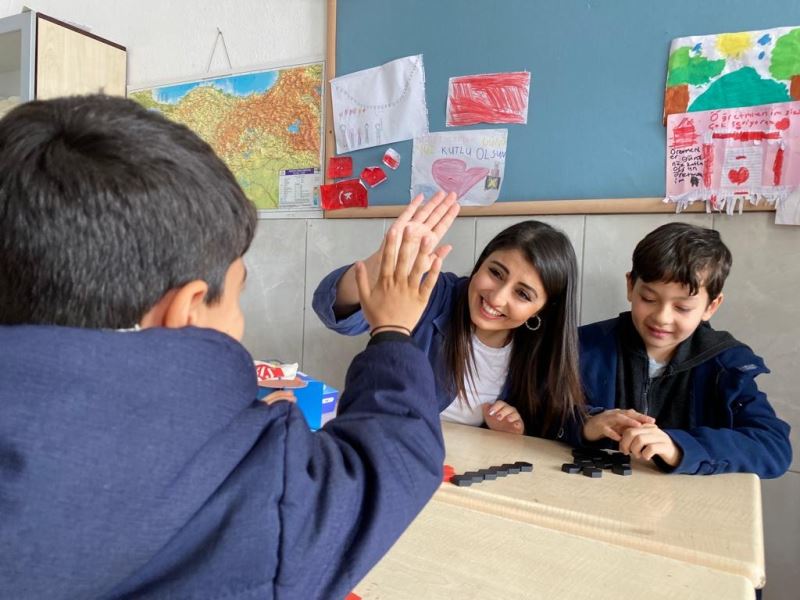 Kapem Eğitmenleri Ve Gönüllüler Bu Kez Depremzede Çocuklar İçin Seferber Oldu