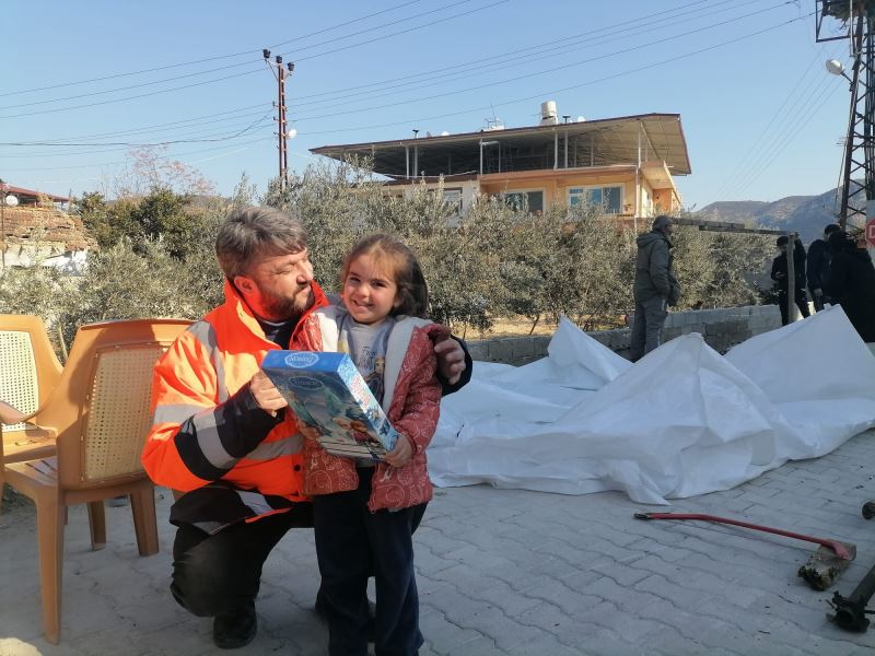 İZMİT BELEDİYESİ YÖNETİCİLERİ HATAY’DA ÇALIŞMALARI KOORDİNE EDİYOR