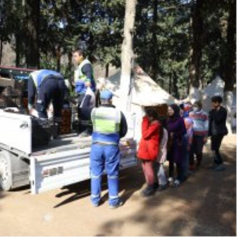 Depremzedenin meyve-sebzesi Bursa’dan