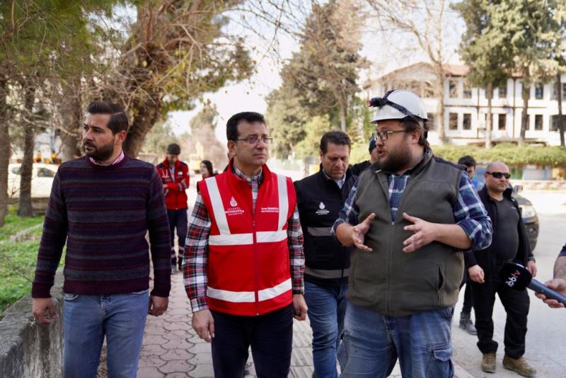 YIKILMAYAN ‘A2 BLOK’TA İNCELEMELERDE BULUNDU