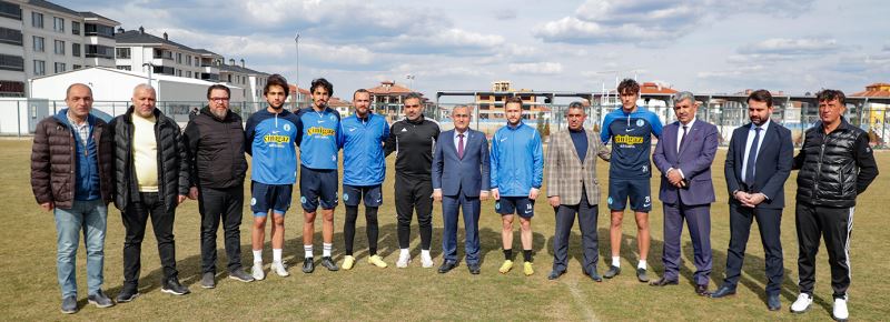 BELEDİYE KÜTAHYASPOR’UMUZDAN 4 YENİ TRANSFER