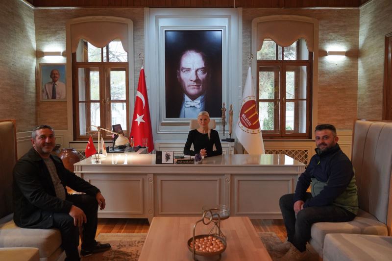 BİLECİK BELEDİYESİ VE DOLMUŞ ESNAFINDAN DEPREMZEDE ÖĞRENCİLERE BÜYÜK DESTEK!