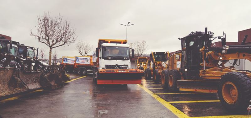 BEYLİKDÜZÜ BELEDİYESİ KAR YAĞIŞINA KARŞI TEYAKKUZDA